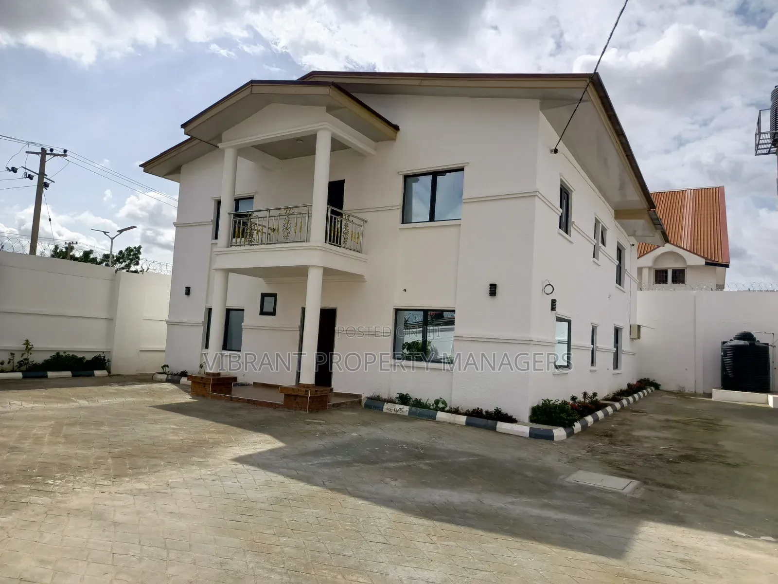 4bdrm Duplex in Marafa Estate for rent in Kaduna / Kaduna State