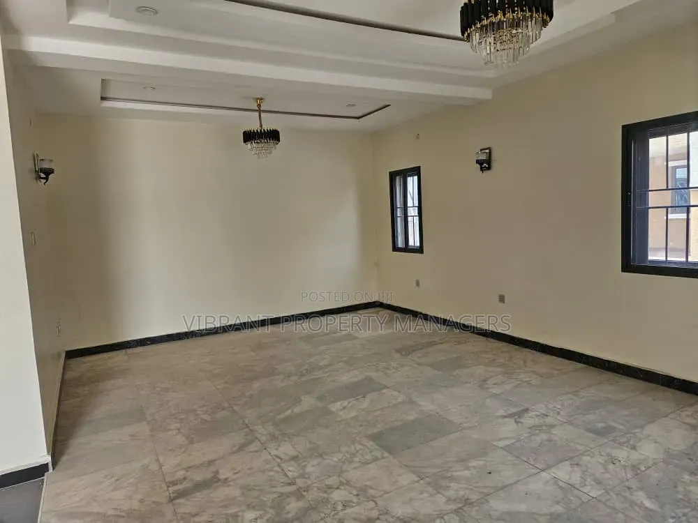 4bdrm Duplex in Marafa Estate for rent in Kaduna / Kaduna State