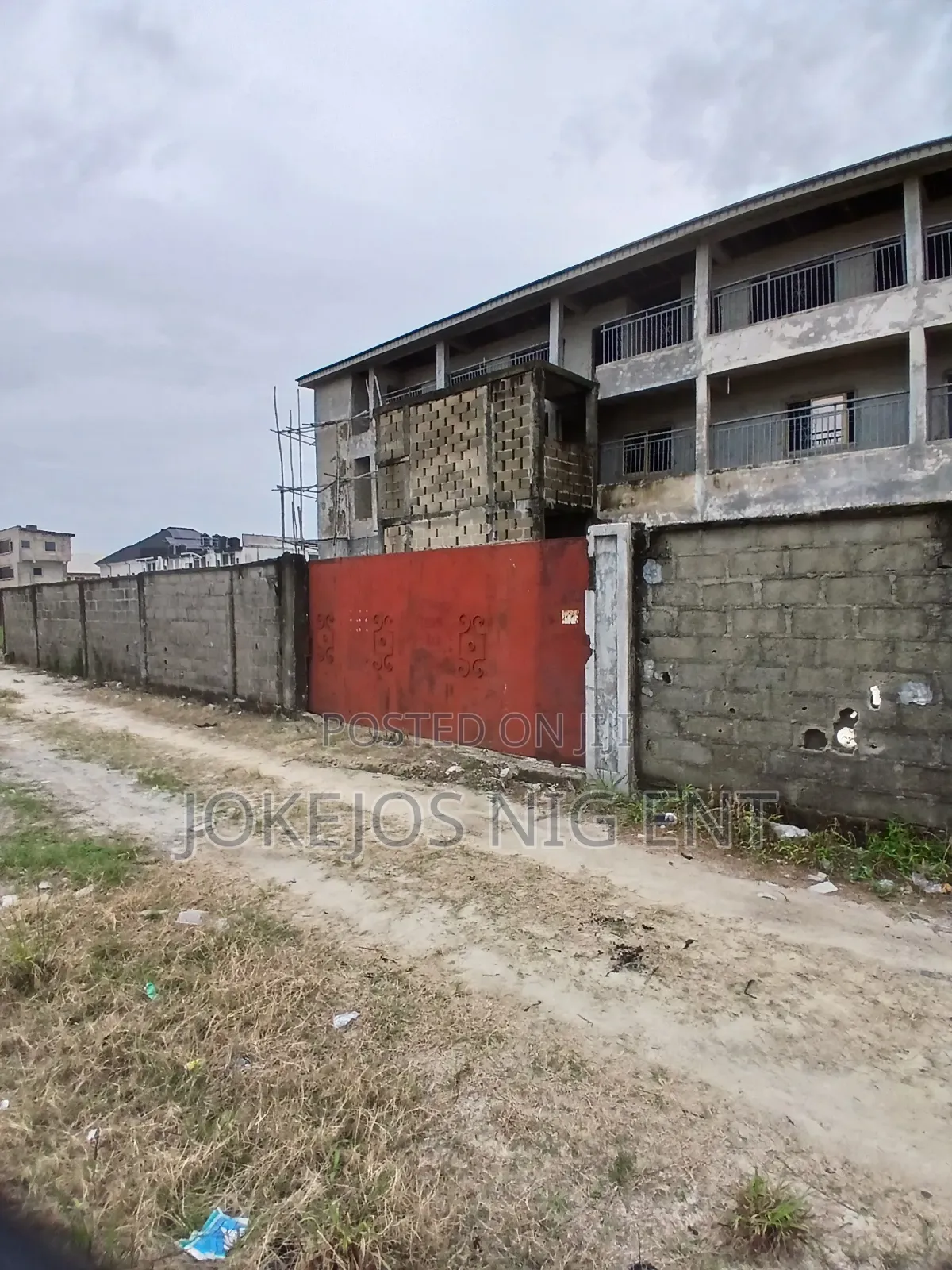 18bdrm Apartment in Sangotedo Ajah Lekki for sale in Sangotedo
