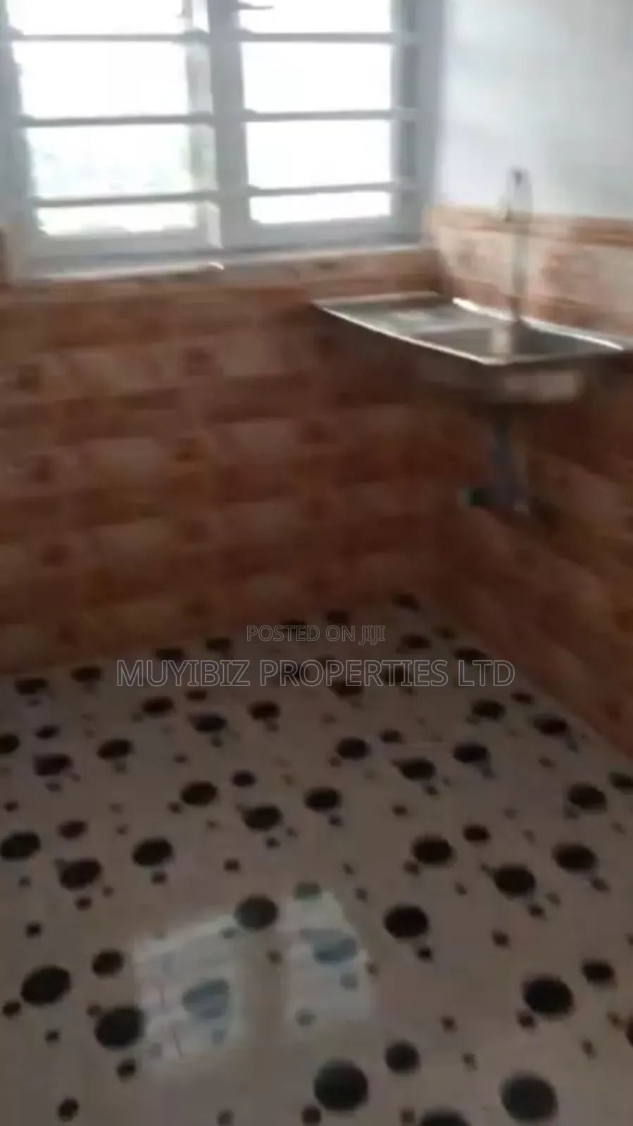 1bdrm Room & Parlour in Oketunu Mokola for rent in Ibadan North West