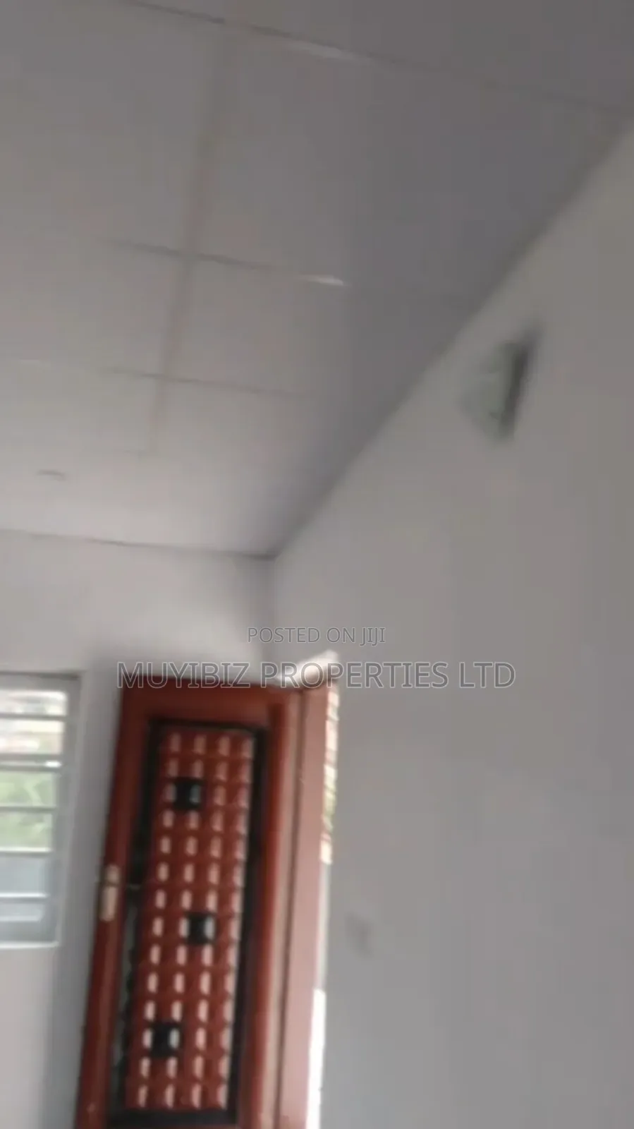1bdrm Room & Parlour in Oketunu Mokola for rent in Ibadan North West