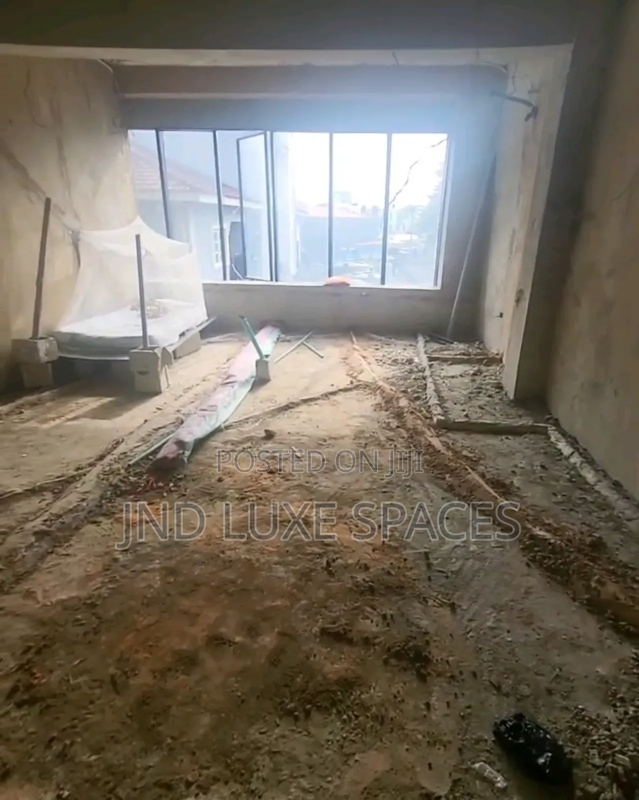 Shop/Office Space on Admiralty Way, Lekki Phase 1 in Lekki Phase 1