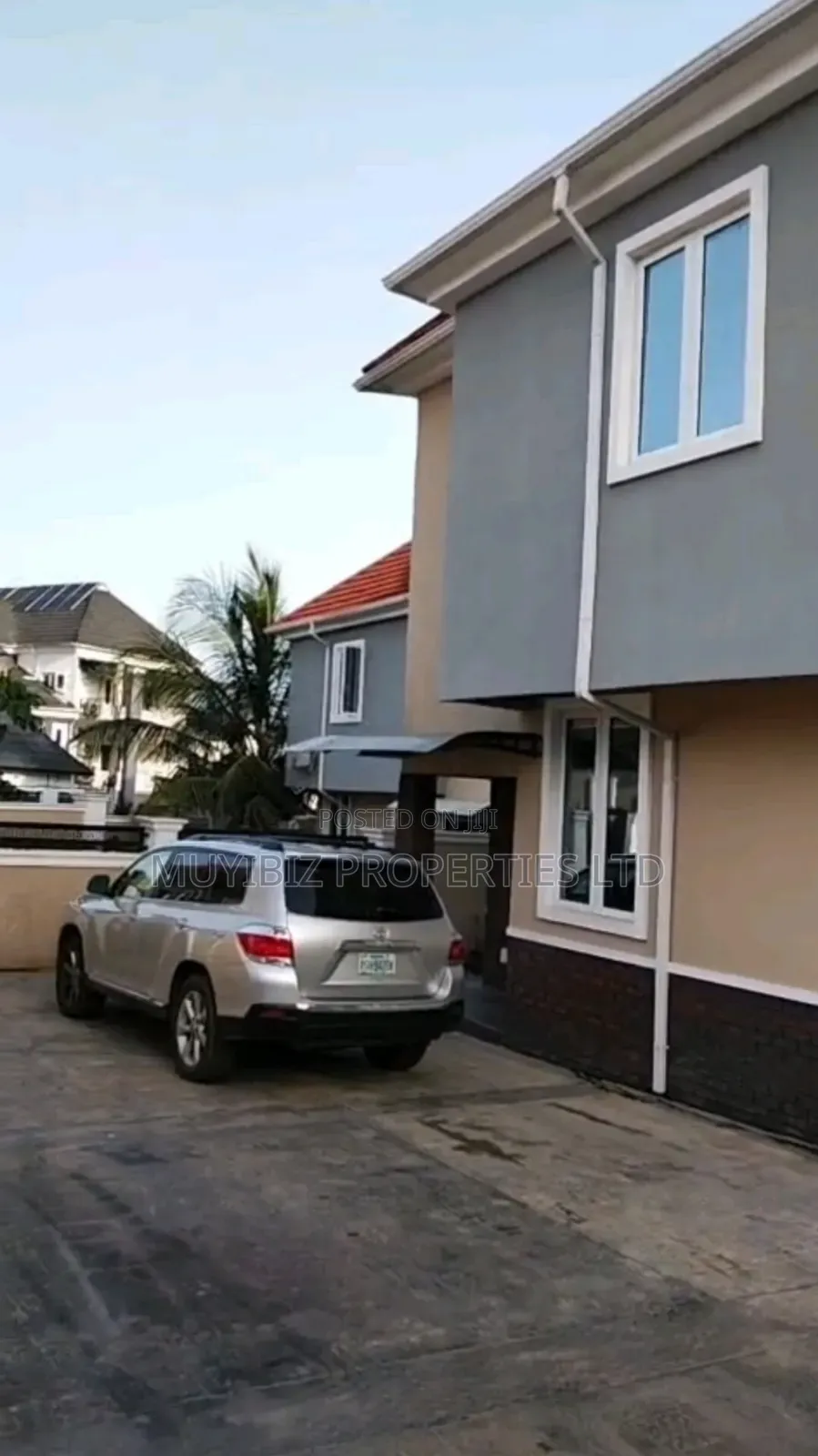 3bdrm Duplex in Kolapo Ishola Estate, Akobo for rent in Akobo