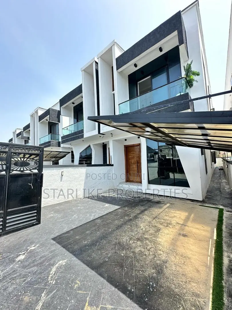 4bdrm Duplex in Lekki Expressway for sale in Lekki Expressway