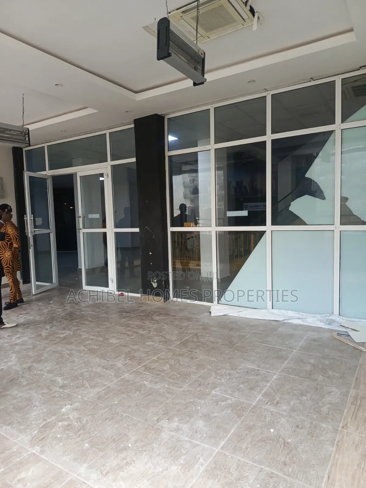 A 38.6 Square Meter Shop Space in Lekki Phase 1 Right, Oniru in Lekki Phase 1