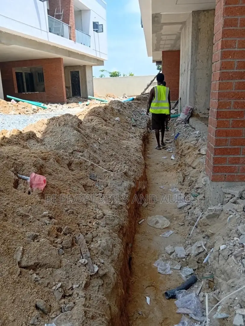3bdrm Duplex in Lagos Business, Ajah for sale in Ajah