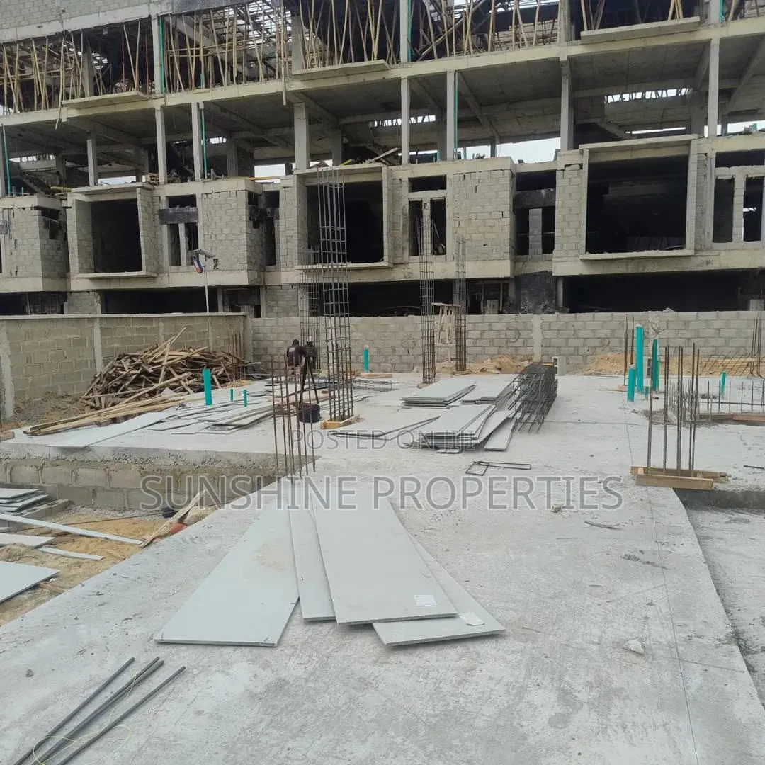 4bdrm Maisonette in Laguna Seaview, Lekki Phase 1 for sale in Lekki Phase 1