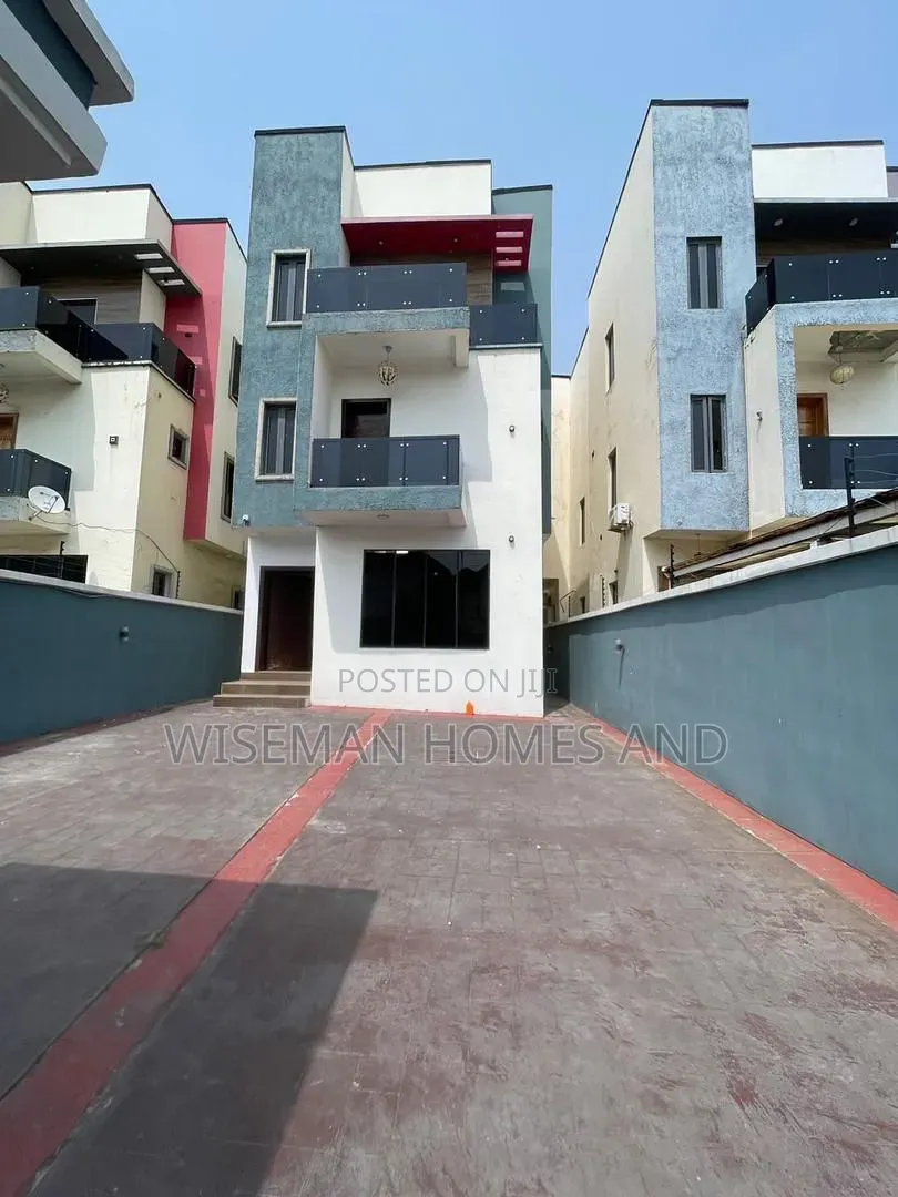 5bdrm Duplex in Ikota Lekki Eti-Osa for rent in Ikota