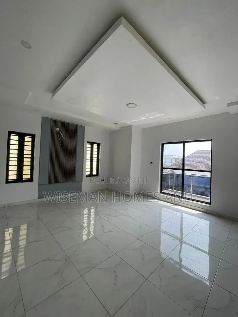 5bdrm Duplex in Ikota Lekki Eti-Osa for rent in Ikota