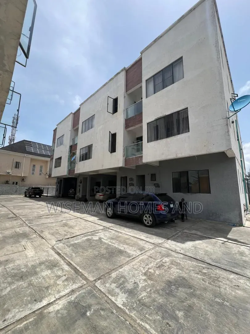 2bdrm Apartment in Chevron Lekki for rent in Chevron