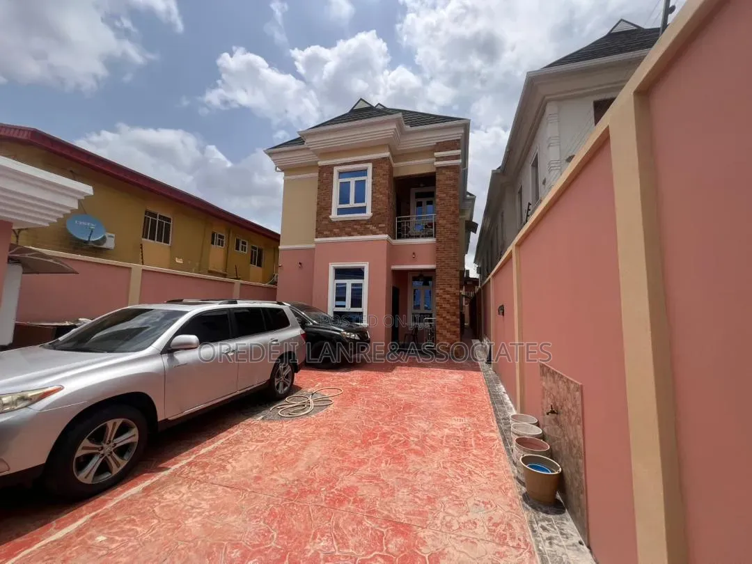 2bdrm Apartment in Puposola, New Oko Oba for rent in New Oko Oba