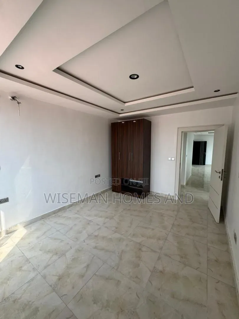 3bdrm Apartment in Ikate Lekki Eti-Osa for rent in Ikate