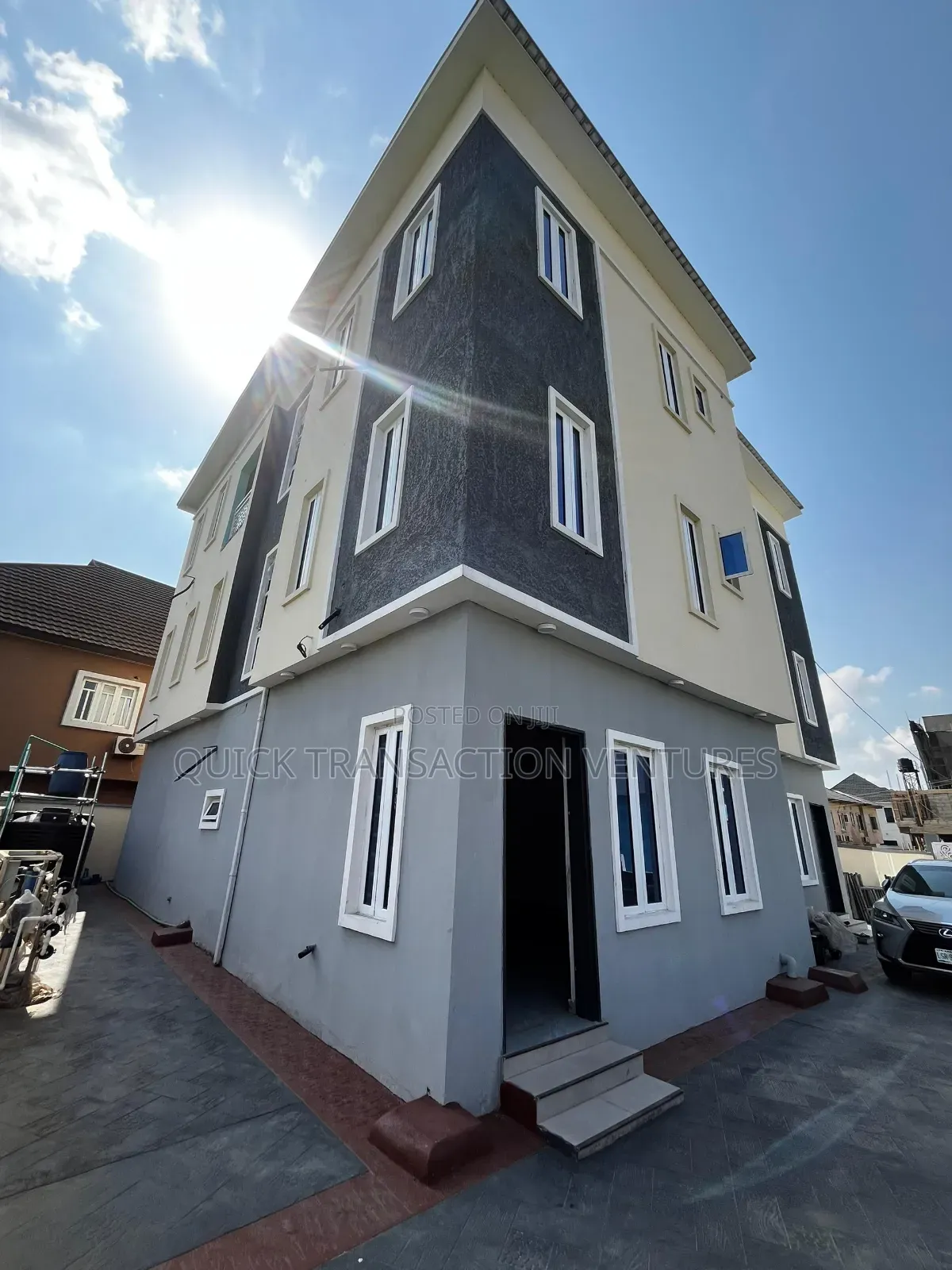 4bdrm Block of Flats in Arowojobe Estate, Mende for sale in Mende