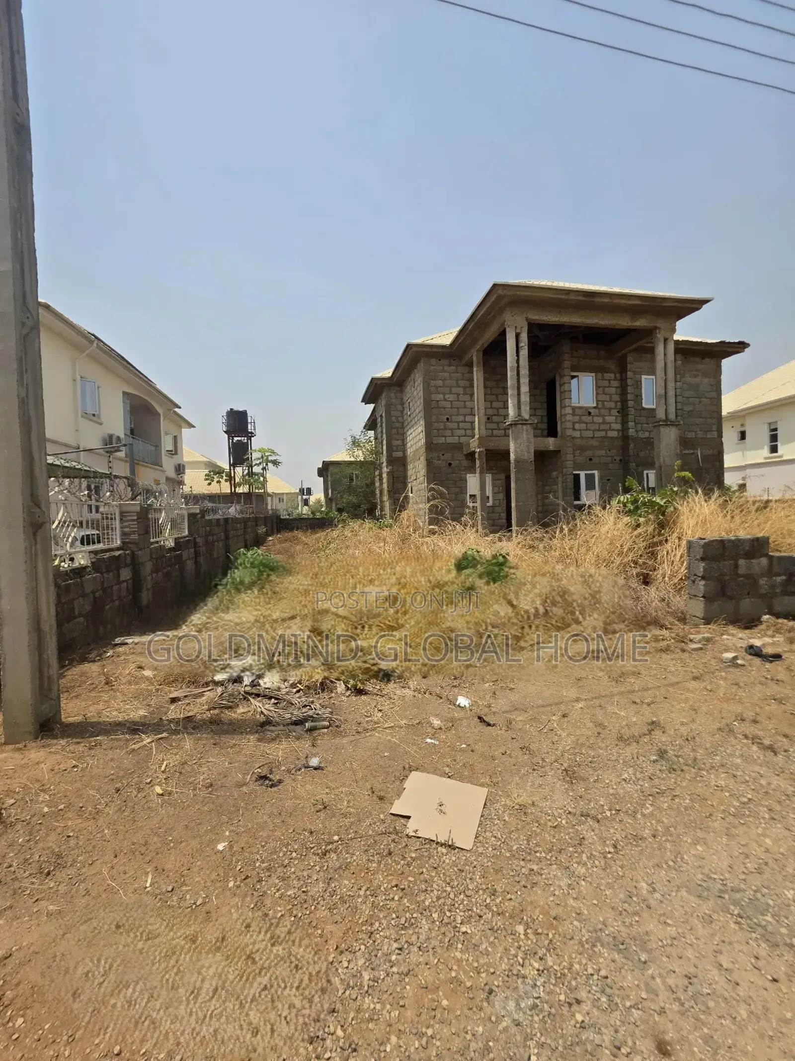 4bdrm Duplex in Lugbe District. for sale in Sabon Lugbe