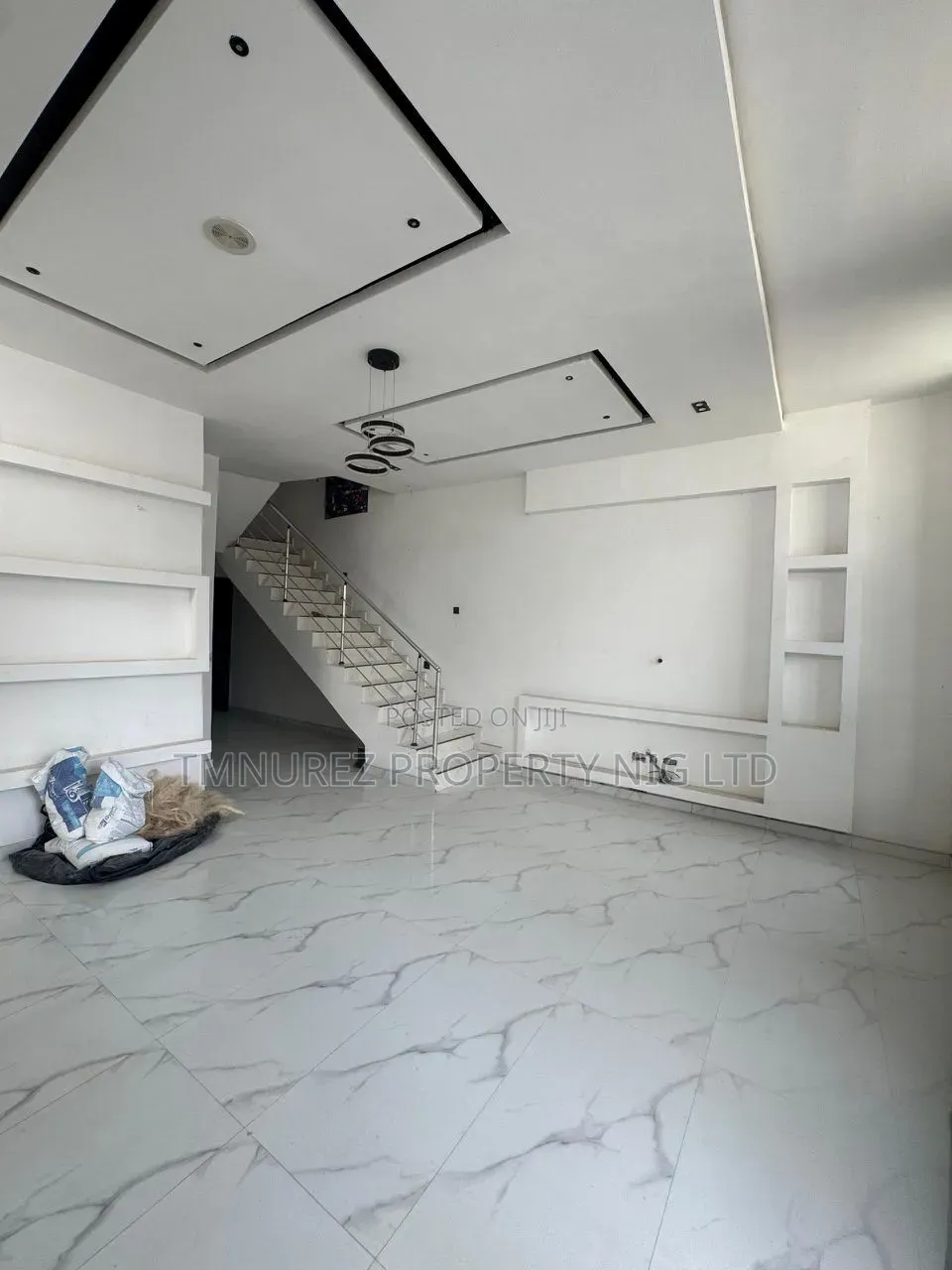 5bdrm Duplex in Ikate for rent in Ikate