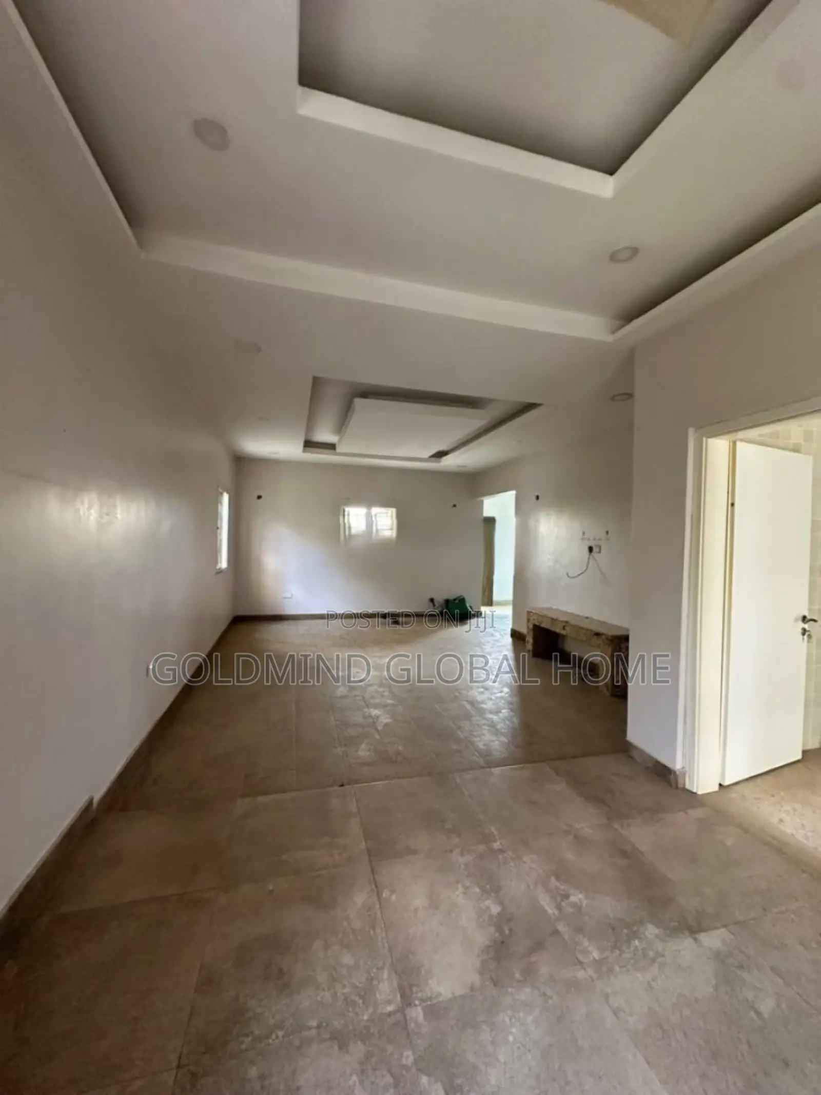4bdrm Bungalow in Lugbe District. for sale in Sabon Lugbe