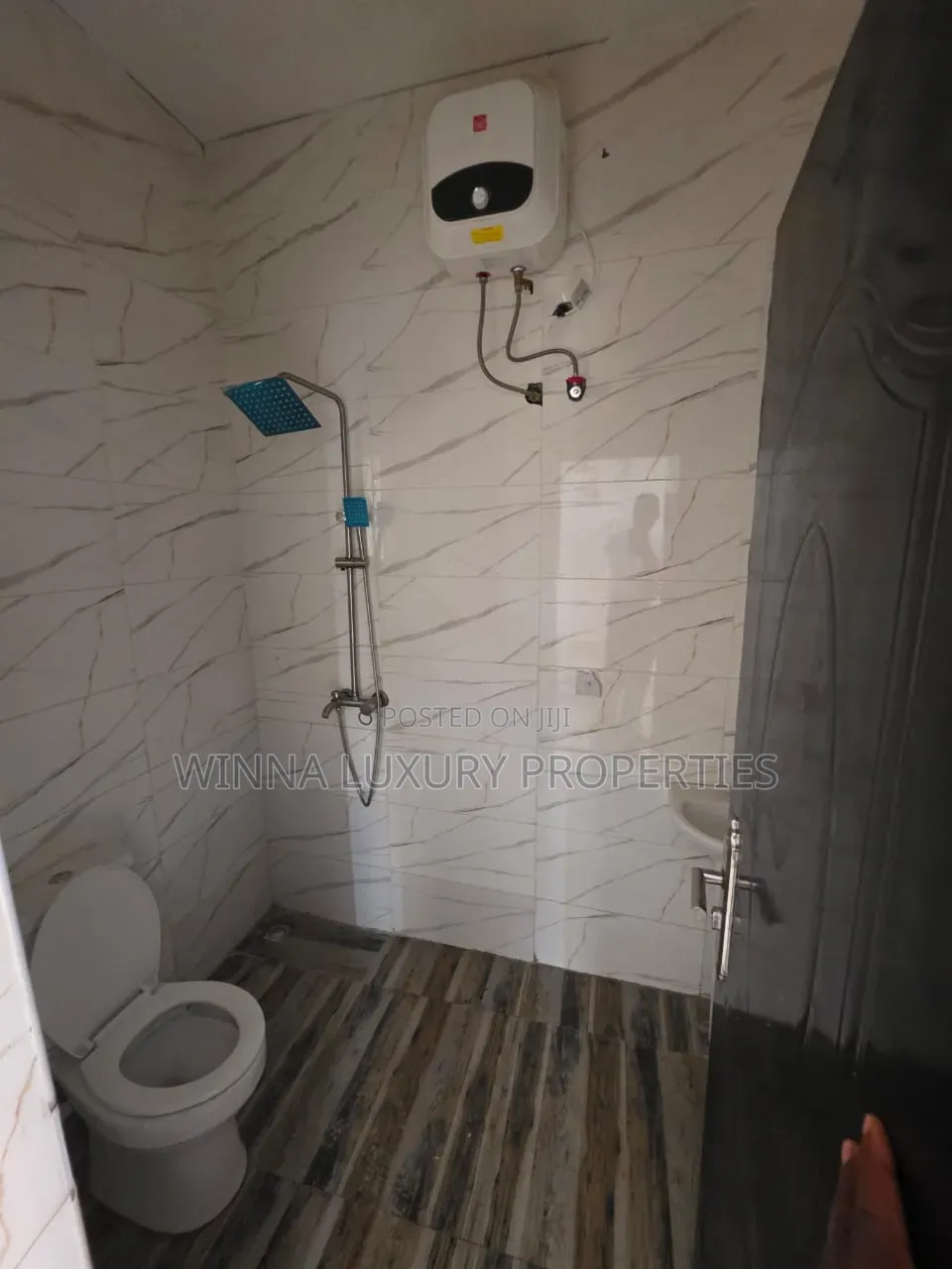 3bdrm Bungalow in Gwarinpa Extension for rent in Gwarinpa