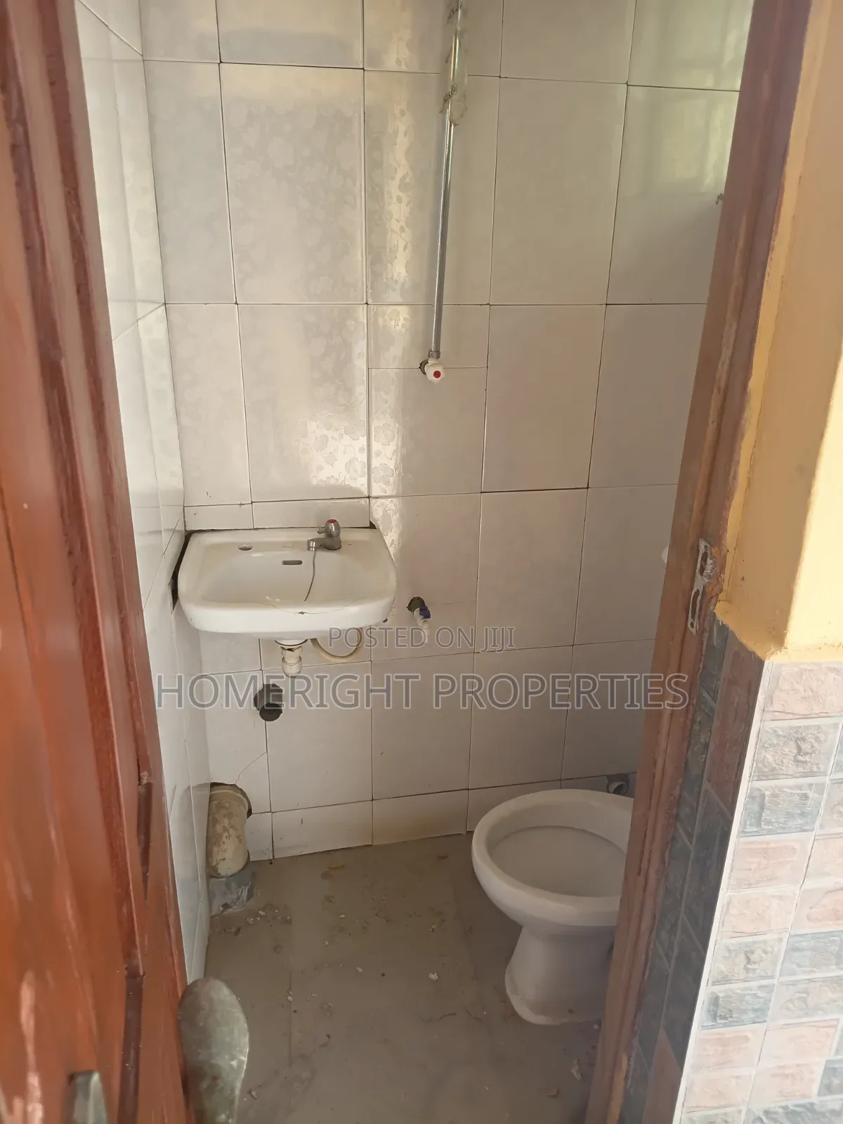 2bdrm Apartment in Iseri Olofin for rent in Iseri Olofin