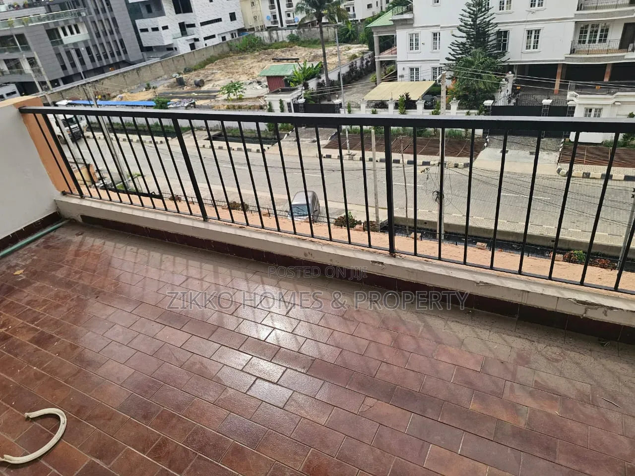 3bdrm Apartment in Bourdillion Road, Old Ikoyi for sale in Old Ikoyi