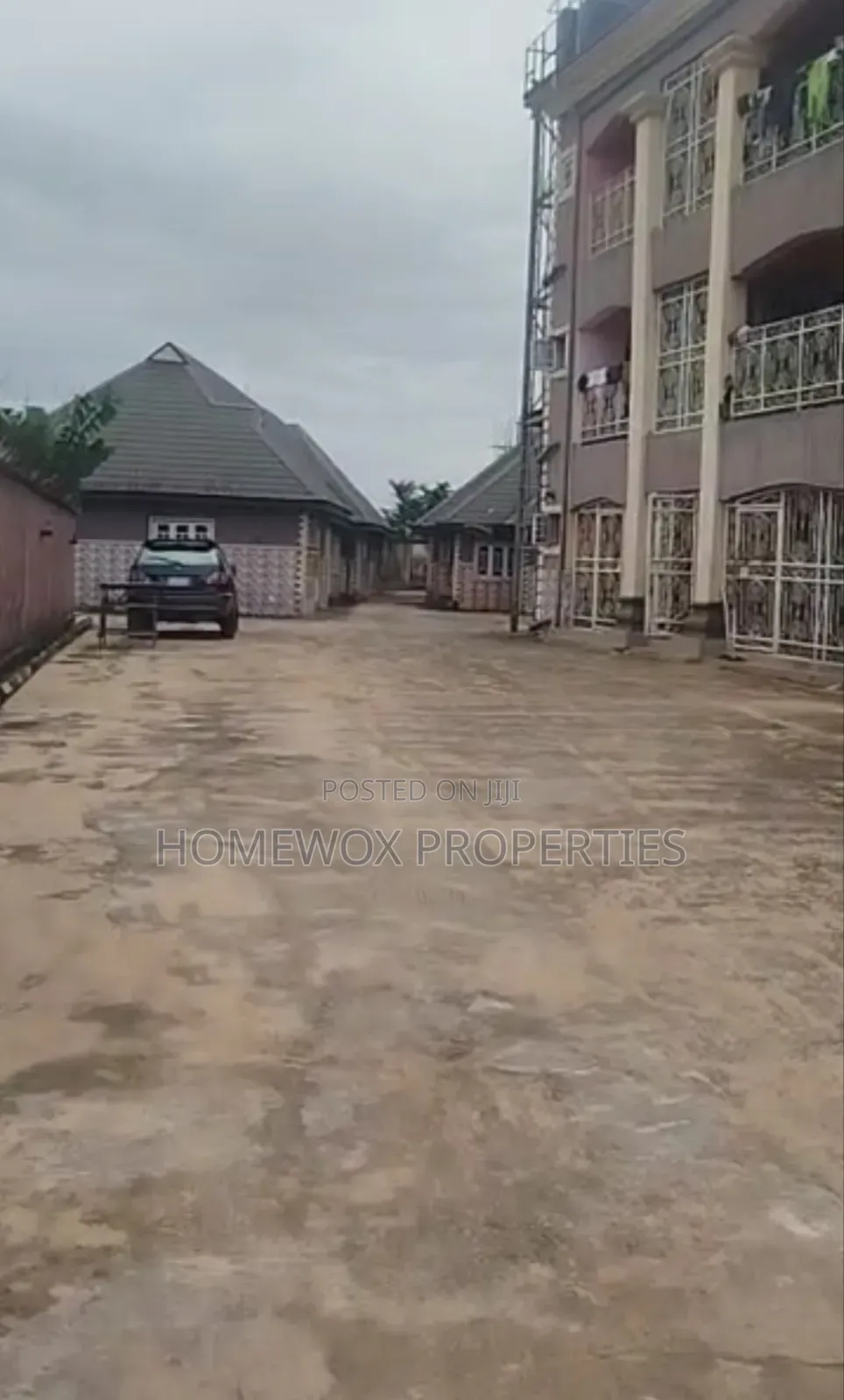 2bdrm Block of Flats in Obio-Akpor for sale in Obio-Akpor