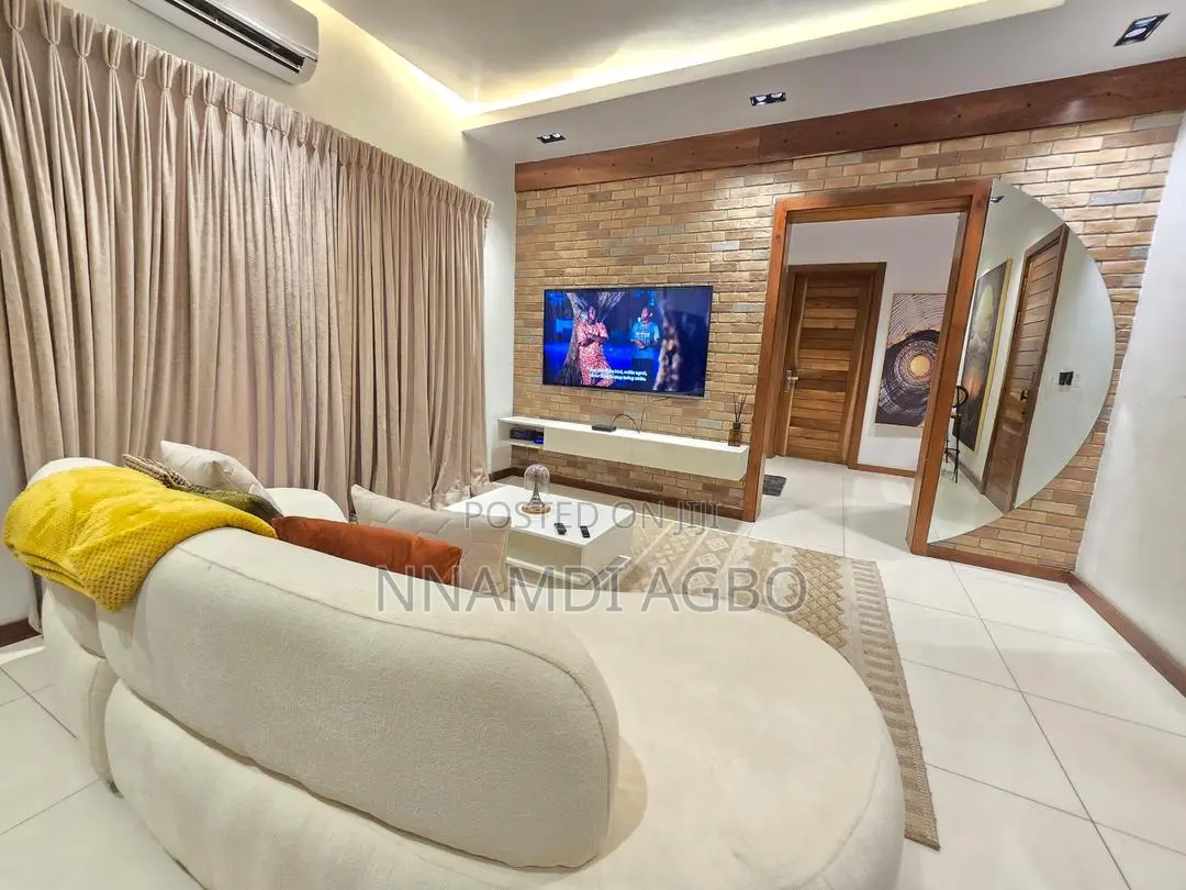 Furnished 1bdrm Apartment in Lekki Phase 1 for rent in Lekki Phase 1