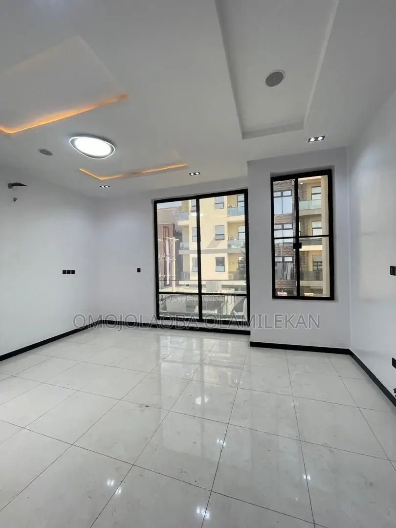 4bdrm Duplex in Ikate for rent in Ikate