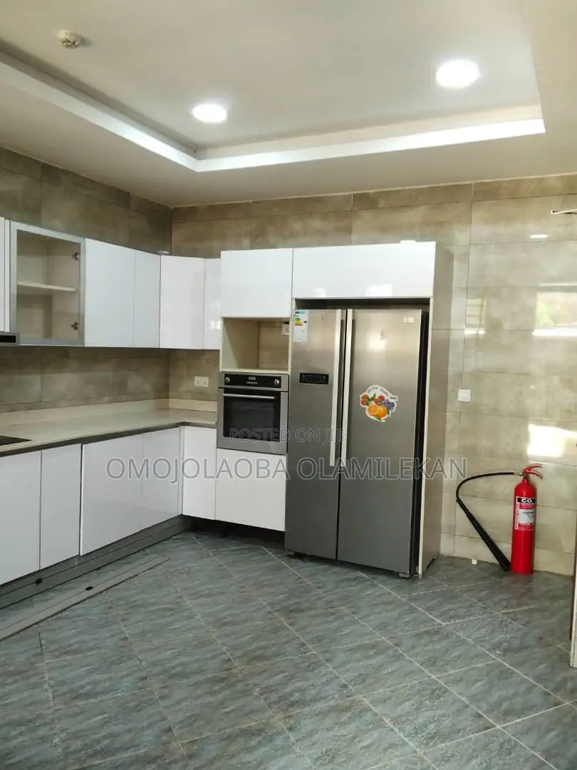 4bdrm Duplex in Banana Island for rent in Banana Island