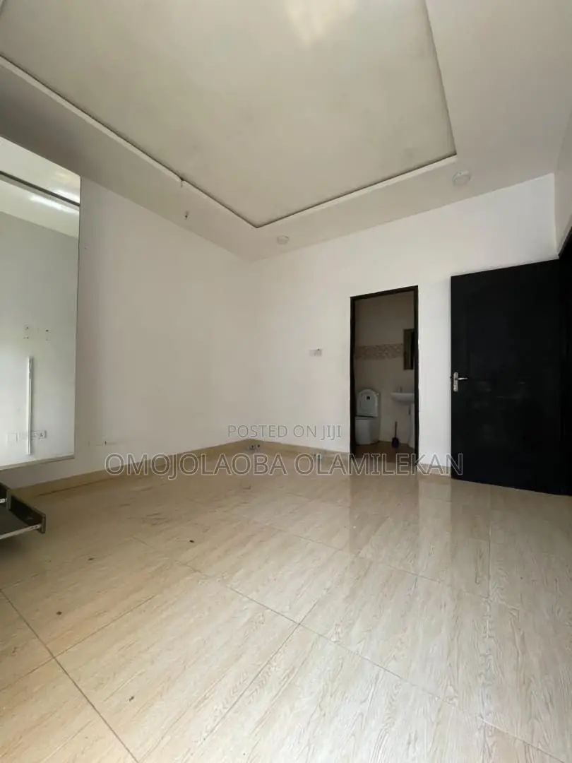 2bdrm Apartment in Ikate-Elegushi for rent in Ikate-Elegushi