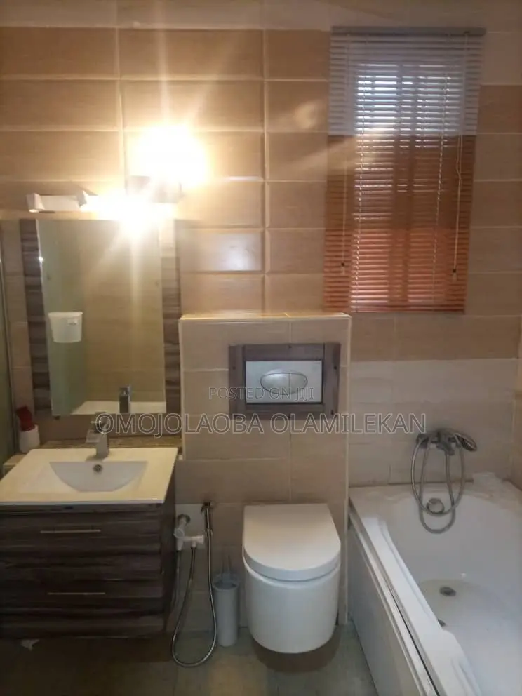 4bdrm Duplex in Victoria Island Extension for rent in Victoria Island Extension