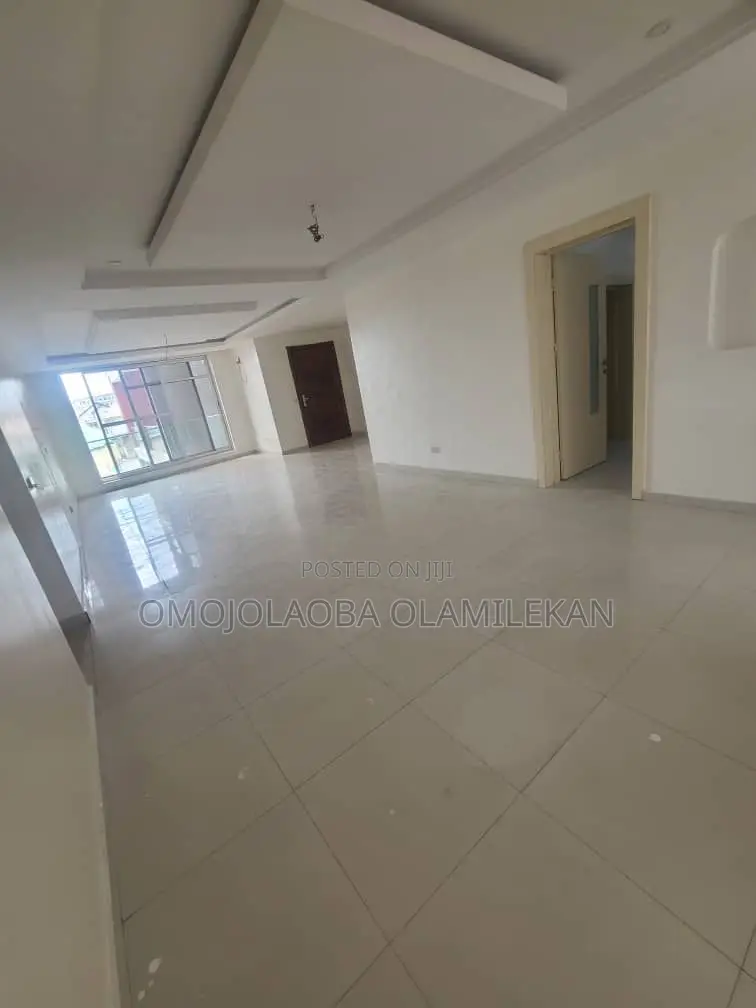 3bdrm Apartment in Victoria Island Extension for rent in Victoria Island Extension