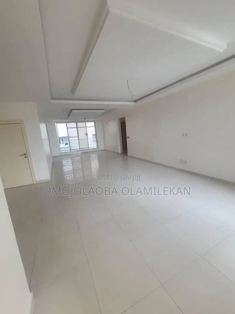3bdrm Apartment in Victoria Island Extension for rent in Victoria Island Extension