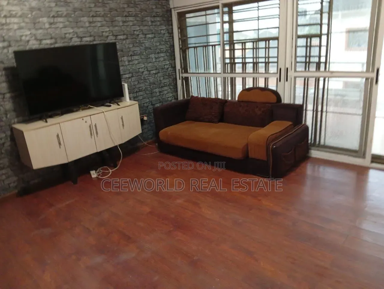 Furnished 5bdrm Duplex in Aerodrome Gra for rent in Samonda