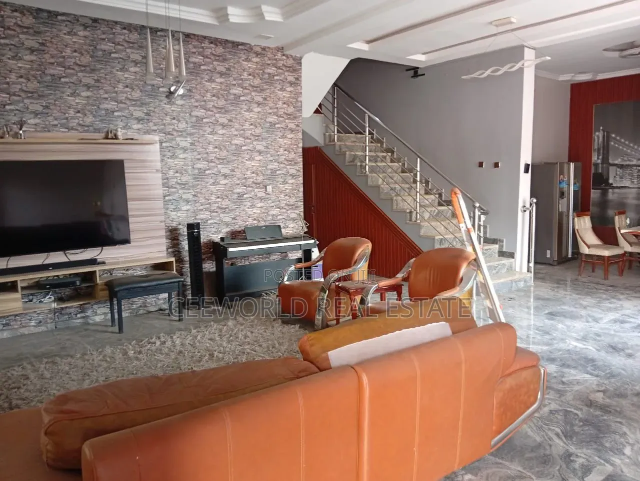 Furnished 5bdrm Duplex in Aerodrome Gra for rent in Samonda