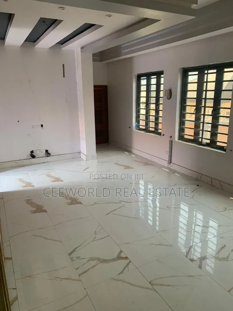 4bdrm Duplex in Iyaganku Gra, Iyanganku for rent in Iyanganku