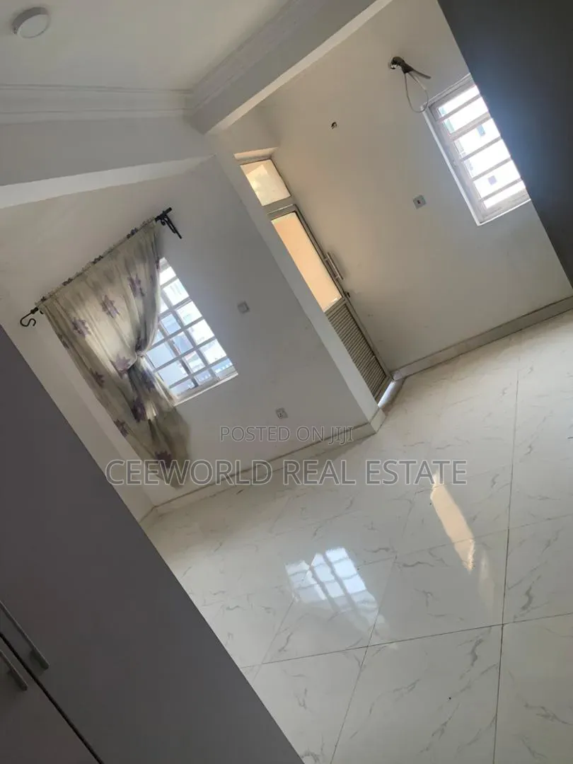 4bdrm Duplex in Iyaganku Gra, Iyanganku for rent in Iyanganku