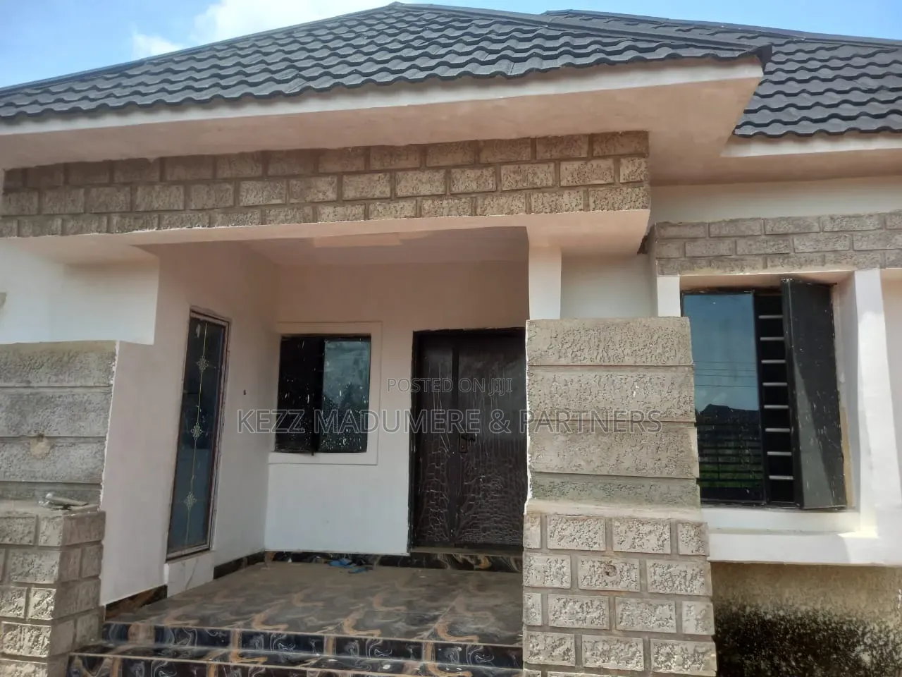 4bdrm Bungalow in At A Housing Estate for sale in Umuahia