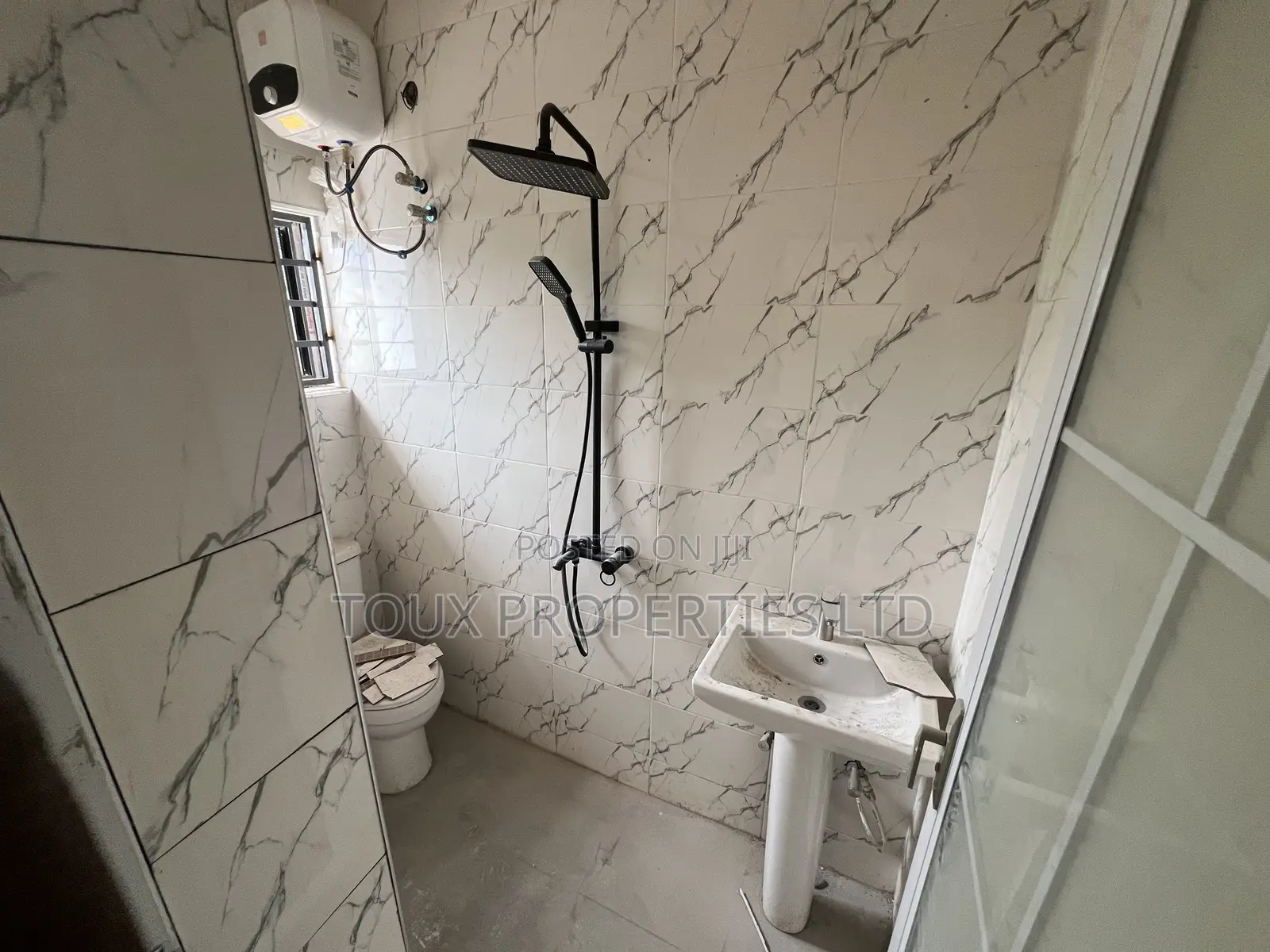 3bdrm Block of Flats in Kubwa for sale in Kubwa