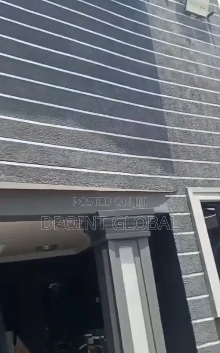 Functioning 25 Rooms Ikeja Hotel With Swimming Pool in Alausa in Alausa
