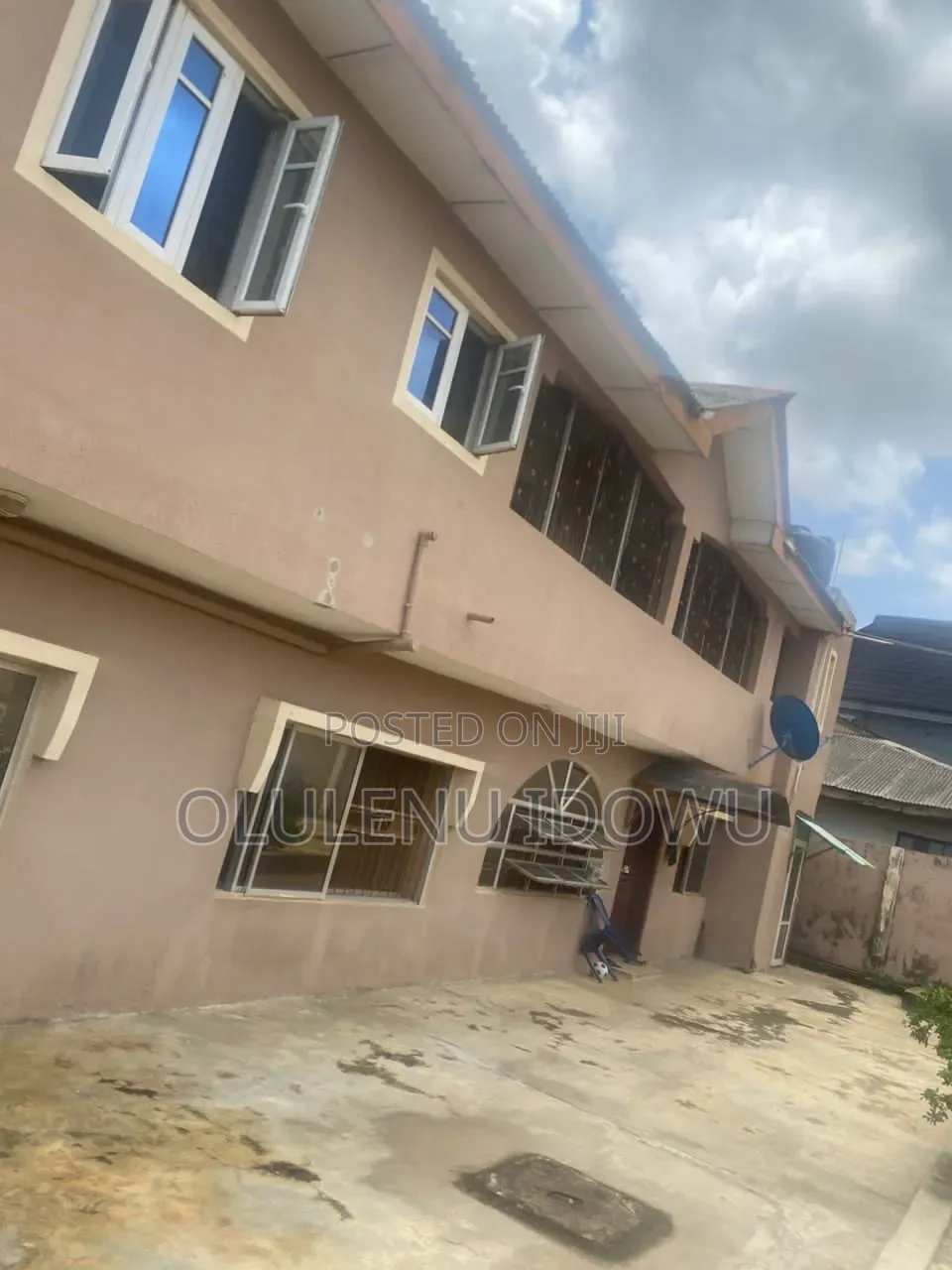 Furnished 3bdrm Block of Flats in Egan for sale in Egan