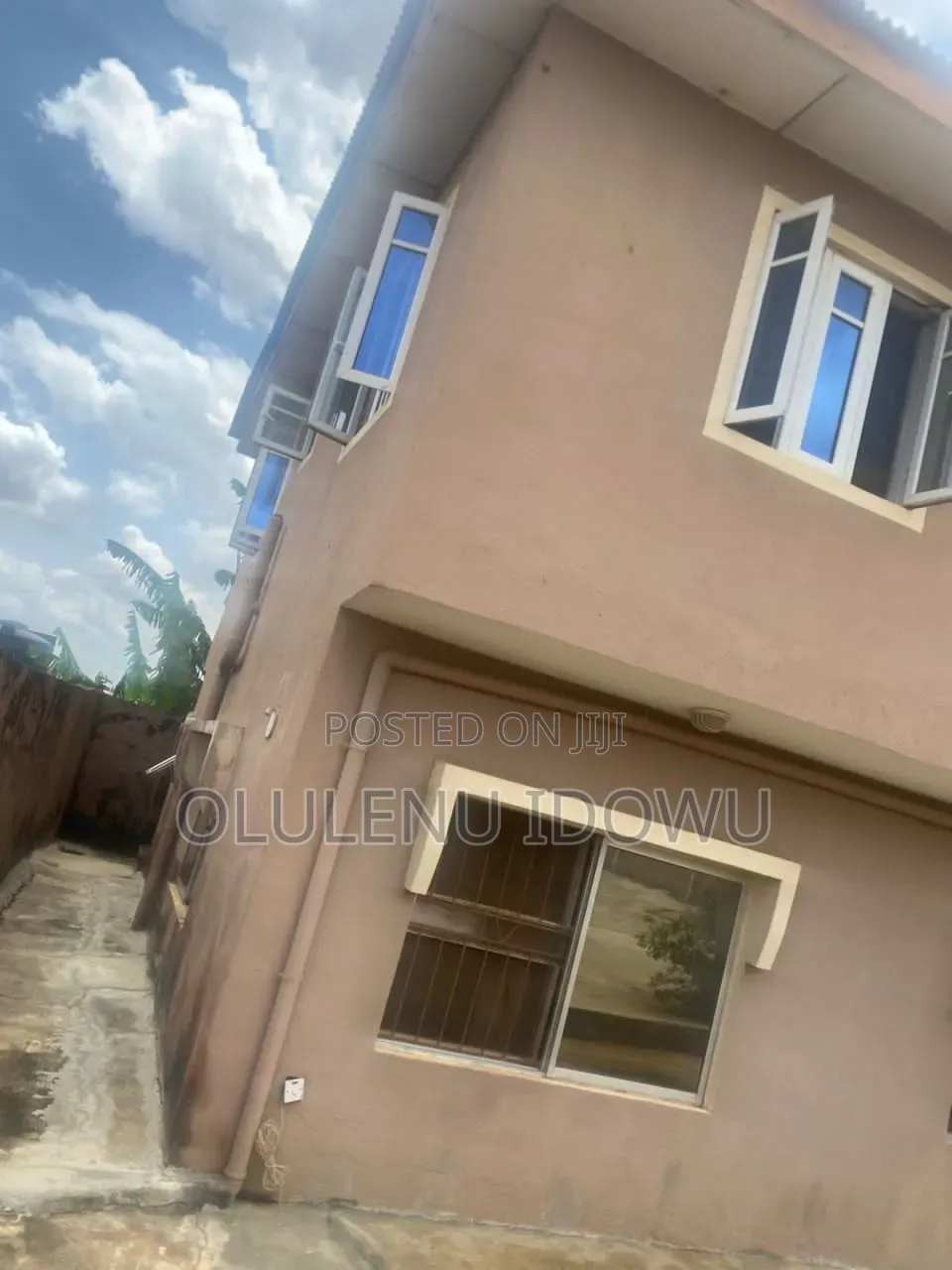Furnished 3bdrm Block of Flats in Egan for sale in Egan