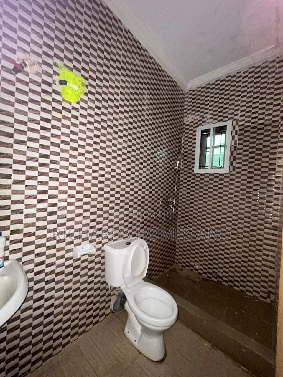 2bdrm Apartment in Ikota for rent in Ikota