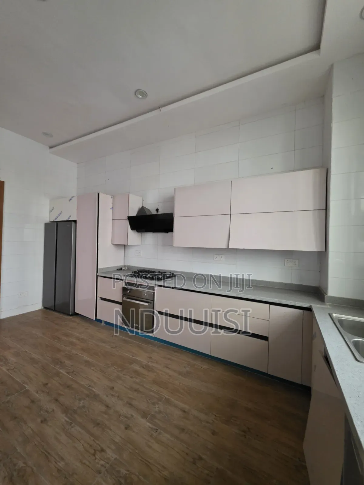 4bdrm Townhouse/Terrace in Periwinkle Estate, Lekki Phase 1 for sale in Lekki Phase 1