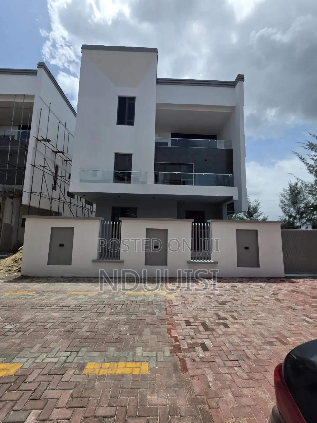 5bdrm Duplex in Periwinkle Estate, Lekki Phase 1 for sale in Lekki Phase 1