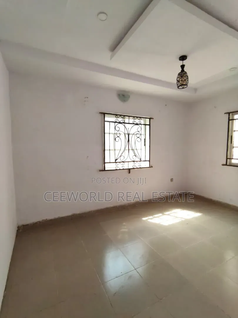 1bdrm Apartment in Zionist Estate, Akala Express for rent in Akala Express