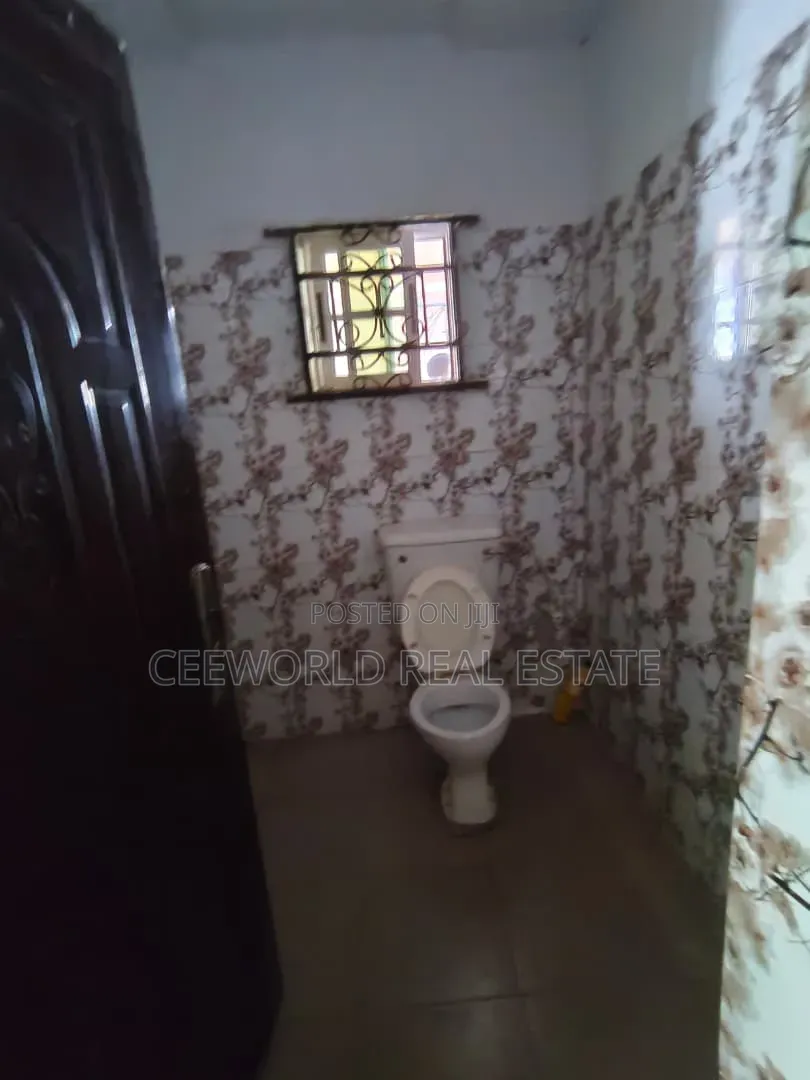 1bdrm Apartment in Zionist Estate, Akala Express for rent in Akala Express