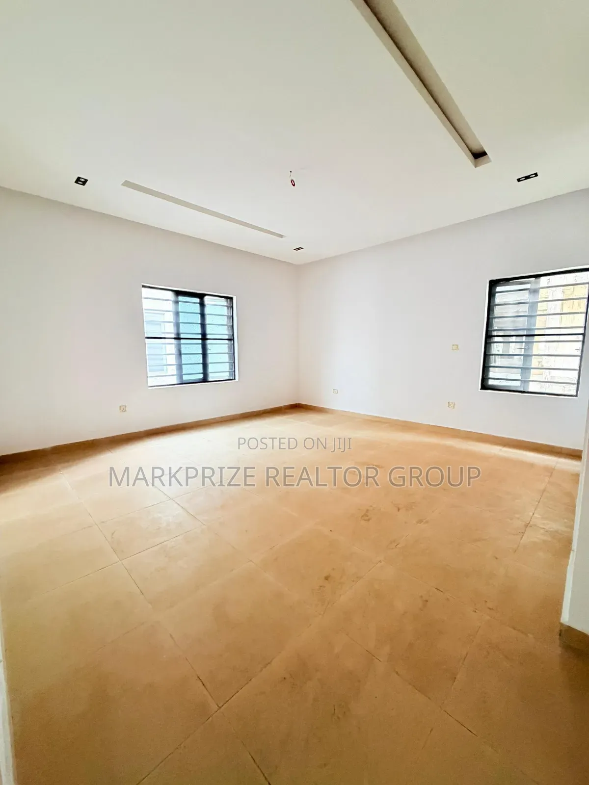 4bdrm Duplex in Adeniyi Jones Ikeja for sale in Adeniyi Jones