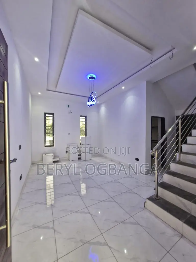 3bdrm Duplex in Ado / Ajah for sale in Ado / Ajah