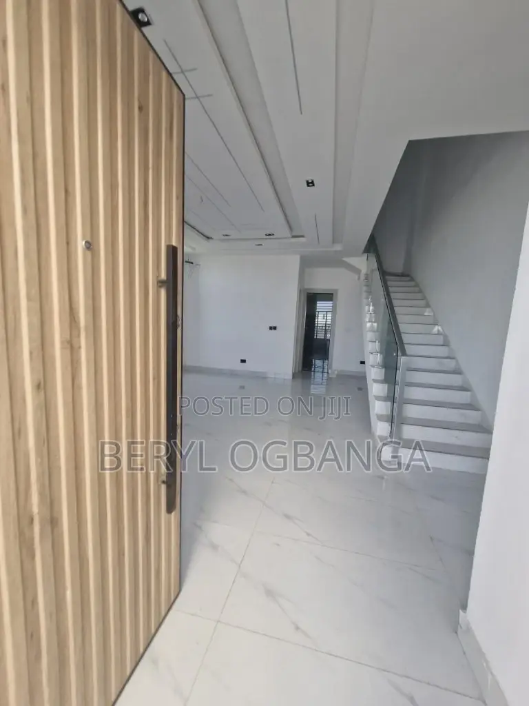 4bdrm Duplex in Ado / Ajah for sale in Ado / Ajah