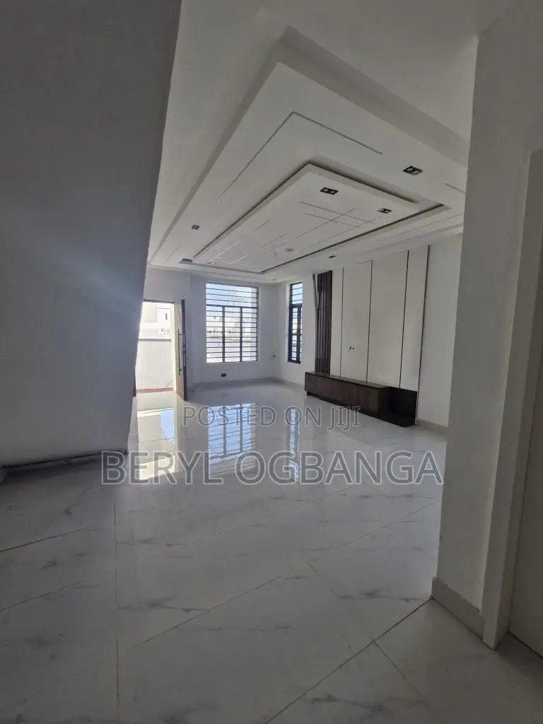 4bdrm Duplex in Ado / Ajah for sale in Ado / Ajah