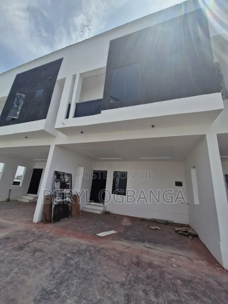 3bdrm Duplex in Ado / Ajah for sale in Ado / Ajah